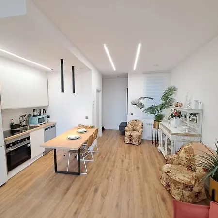 Centro, Duplex De Diseno. * Vigo